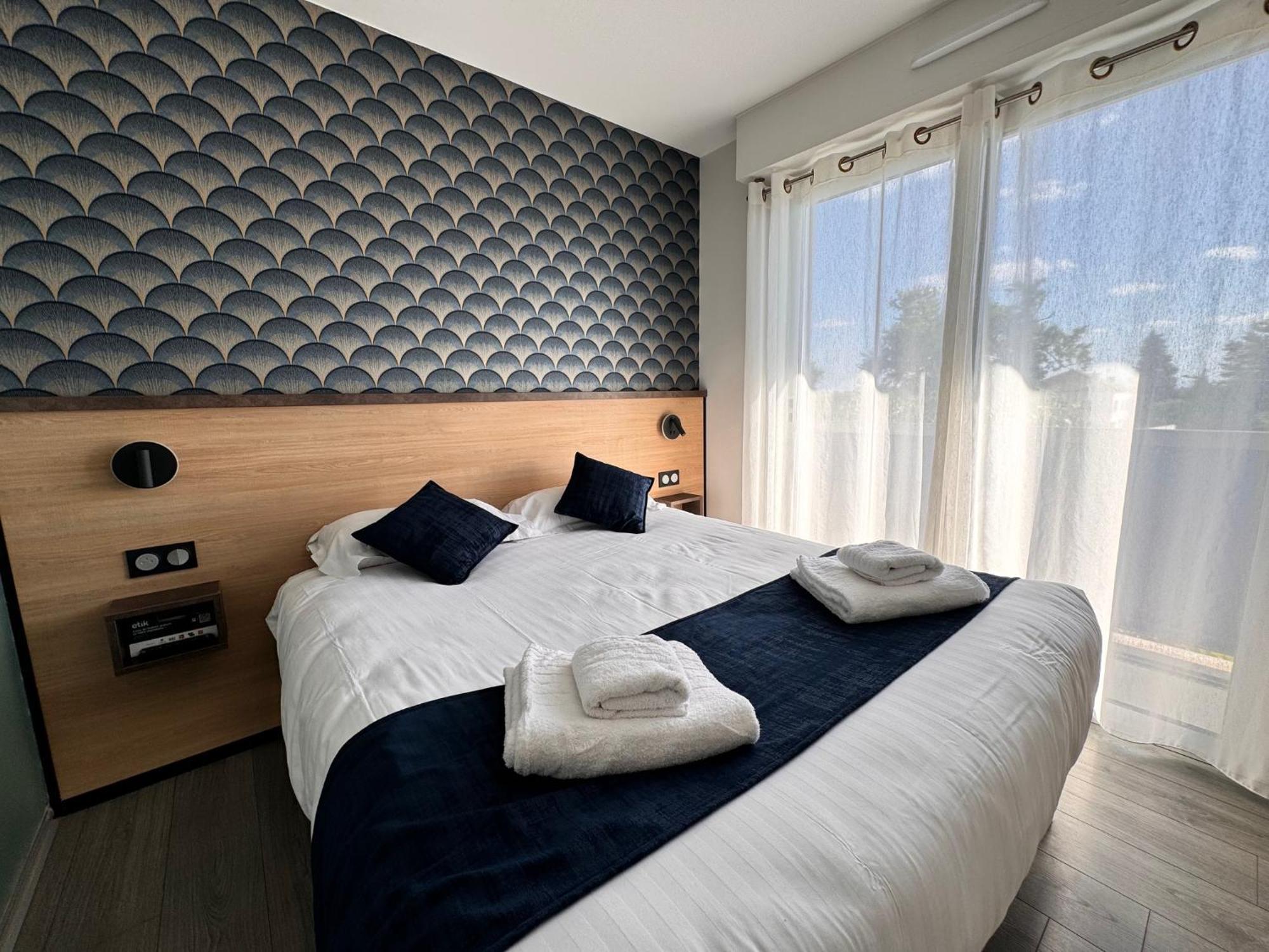 Logis Hotels Gnac E Pause Saint-Lon-Les-Mines Dış mekan fotoğraf